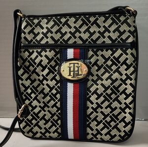 Tommy Hilfiger crossbody bag